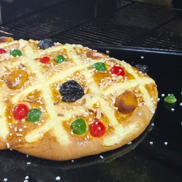 Coca de San Juan. Rellena de Mousse de Dulce de Leche 12/15 raciones